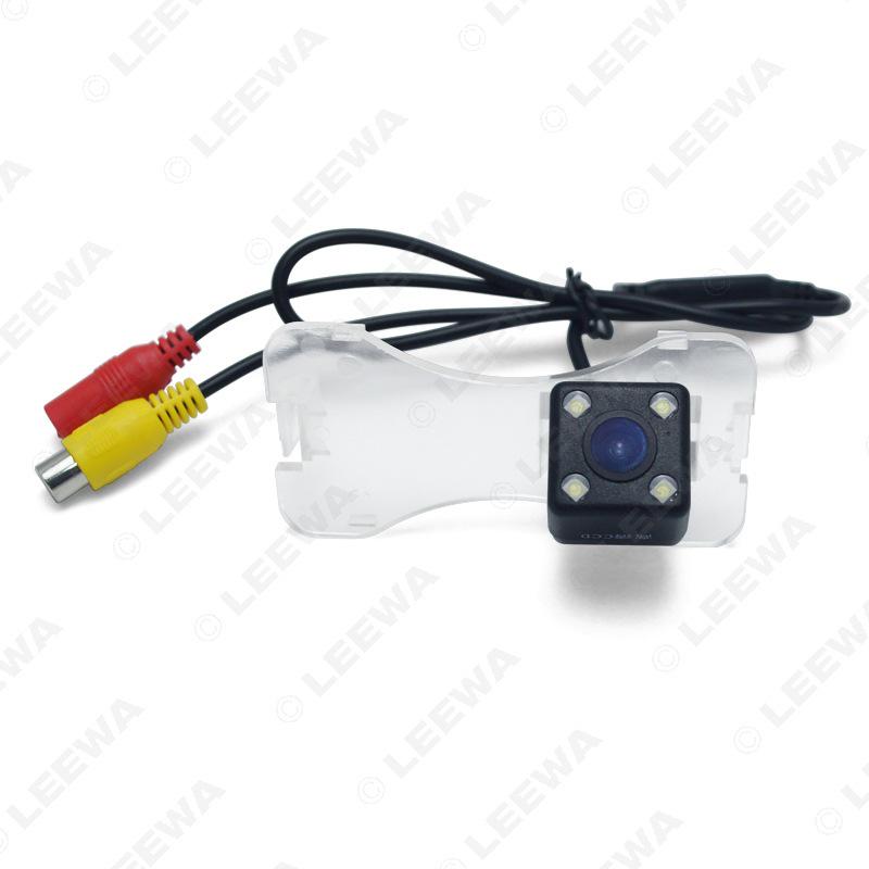 

2009-2011 Fengshen S30 HD Rearview Reversing Camera Camera Housing Material: ABS