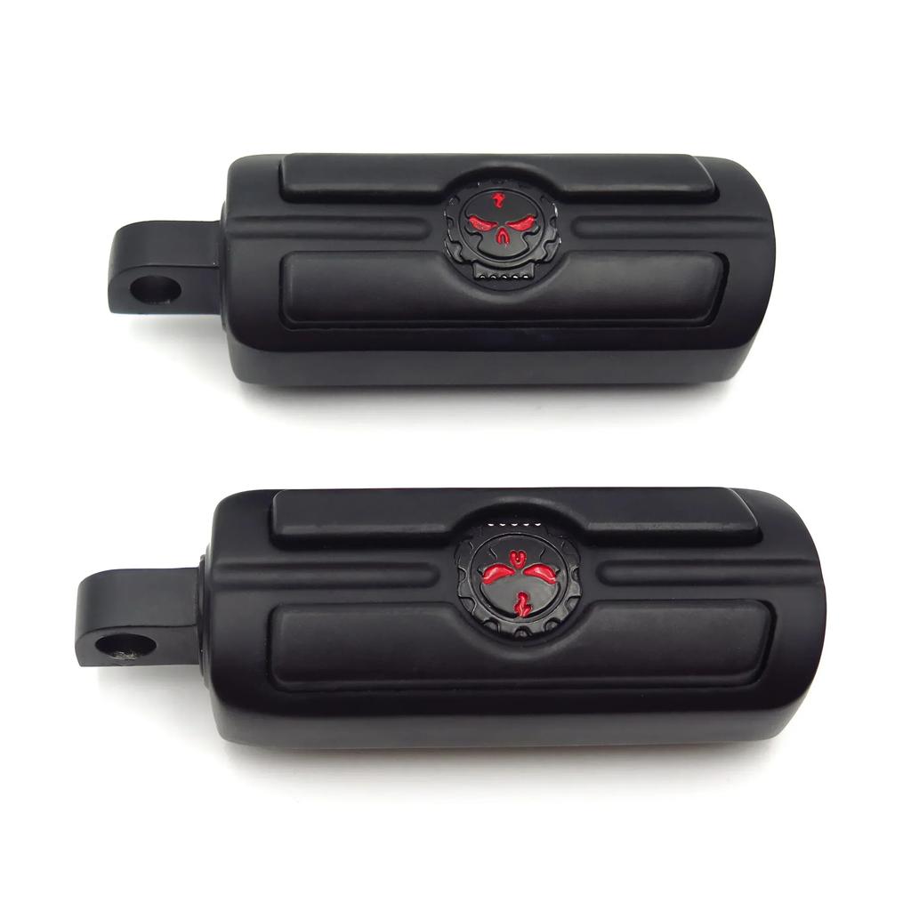 Motorcycle Parts Pair Skull Foot Pegs Rest For Harley-Davidson 1984-2017 Softail Touring Male Peg Mount