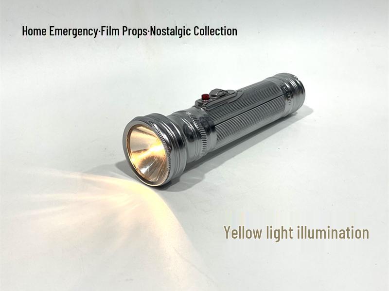 Nostalgic Tinplate Tiger Head Flashlight, Old-Fashioned 2-Cell/3-Cell, Small Household Warm Light, King Gold.