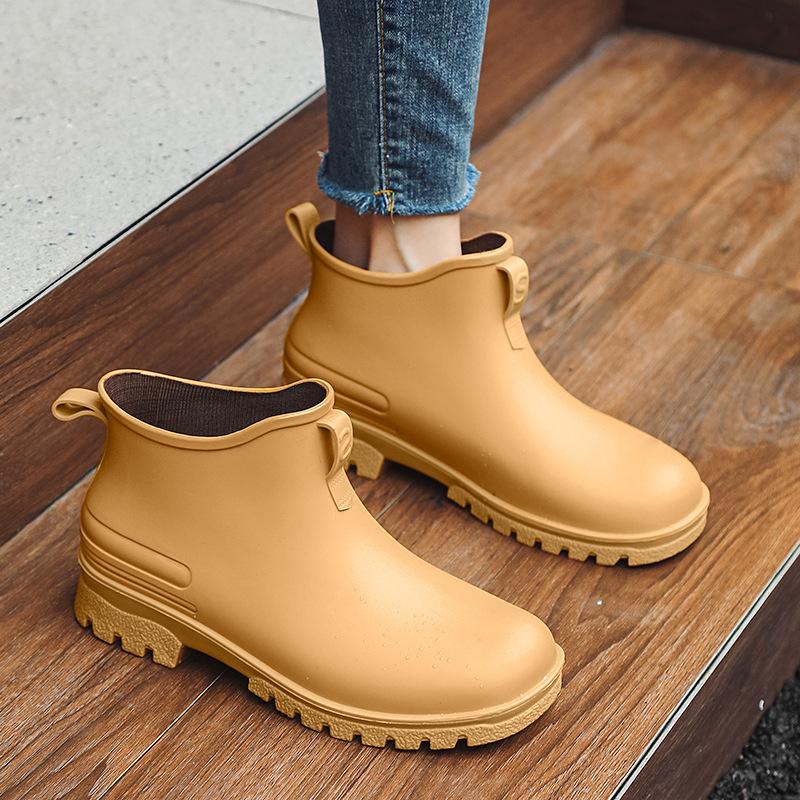 Fashion Men's Rain Boots Waterproof Boots Fishing Casual Camping Rubber Shoes Fashion Couple Short Boots Outdoor Non-slip Water Shoes