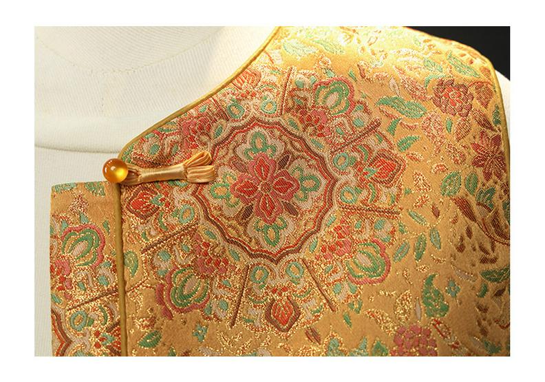 Spring Jacquard Vest: Elegant Chinese Style for Middle-aged & Elderly Women