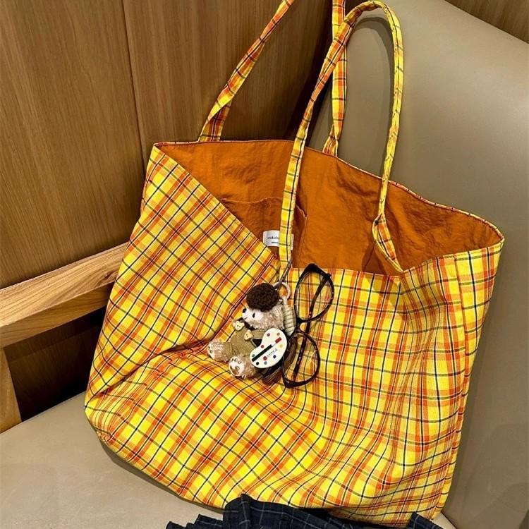 

Yellow plaid canvas bag retro tote bag women s large capacity double-sided back shoulder bag commuter light cloth bag жёлтый