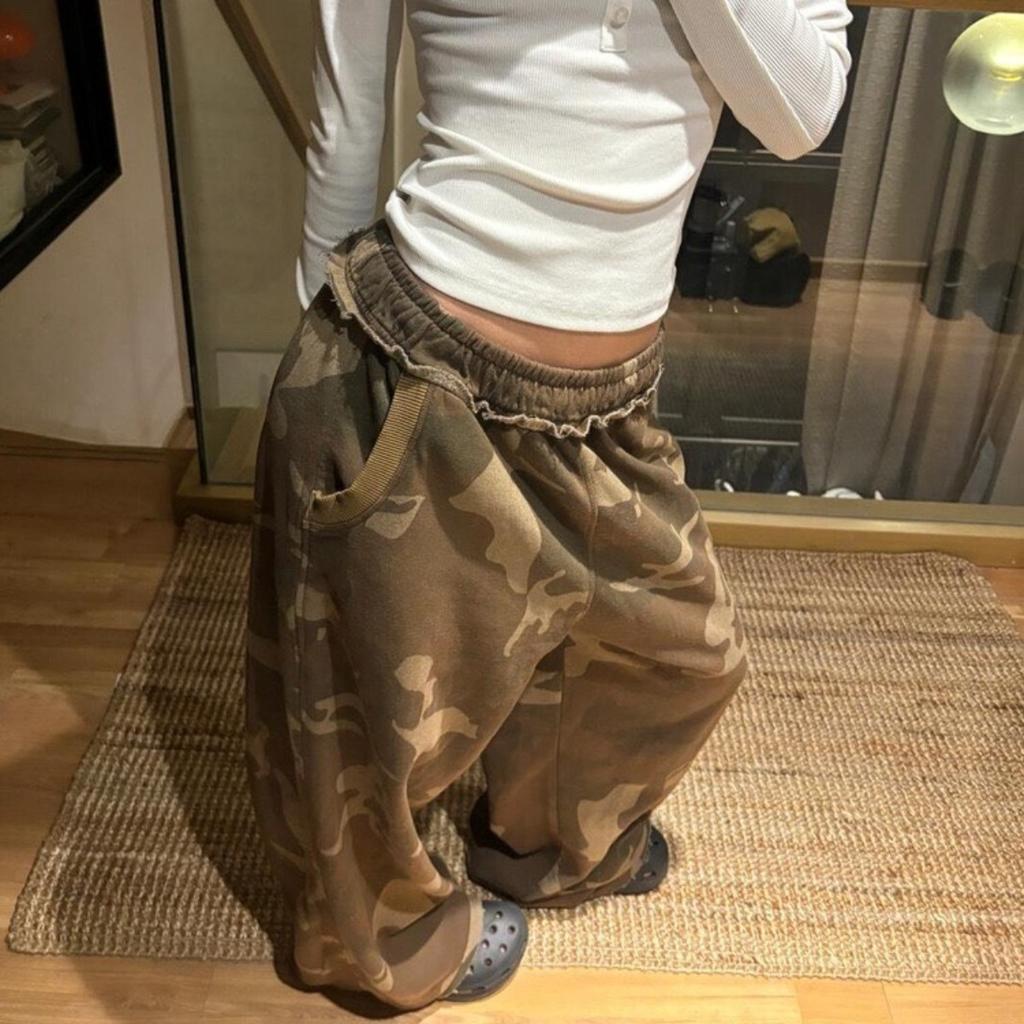 Armádně zelené maskáčové volné tepláky Stylové Street rovné tepláky Harajuku styl Hip Hop Y2k kalhoty Streetwear