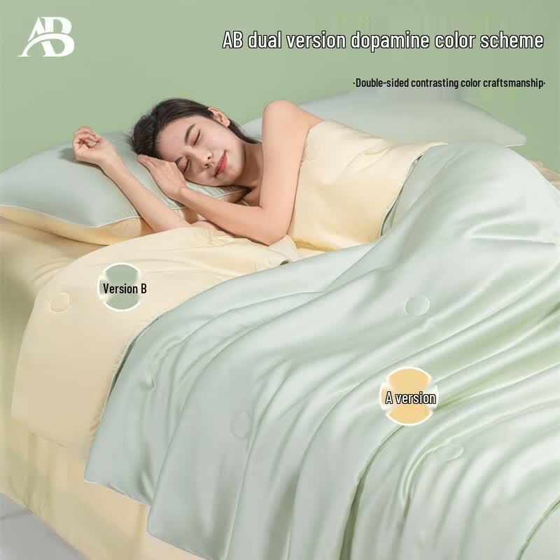Urban Beauty Ice Silk Summer Quilt