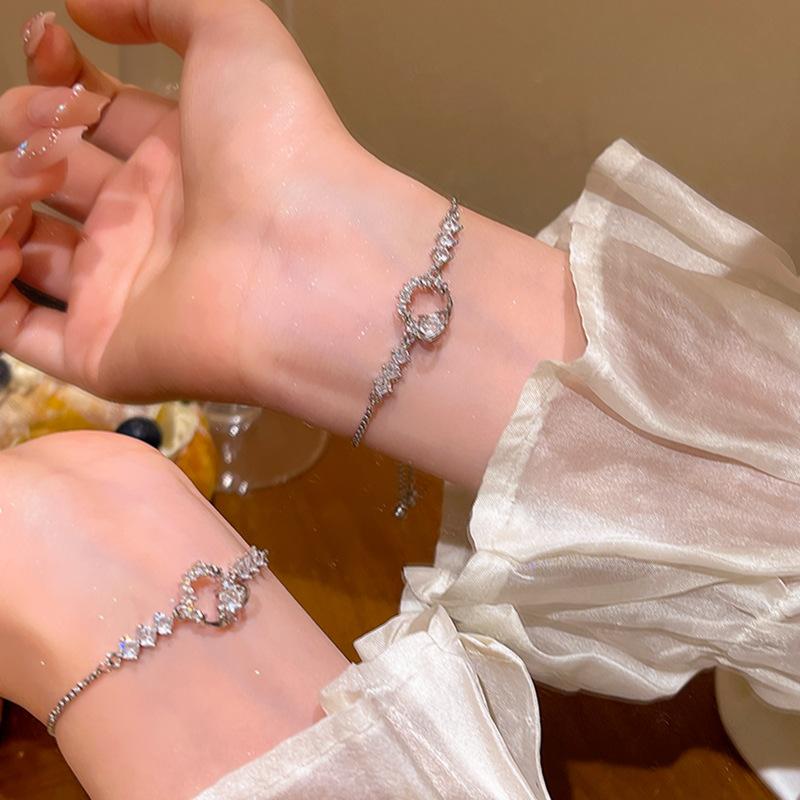 Super Fairy Micro-inlaid Zircon Pull-out Bracelet Women's Light Luxury Exquisite Design Bracelet Hand