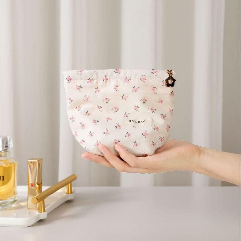 Fresh Style Floral Cosmetic Bag Large Capacity Elegant Multifunction Pouch Charming Portable Skincare Storage Organizer Causal