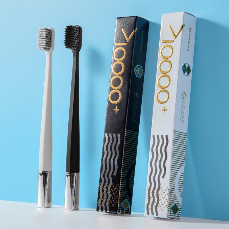 

Little Calf Adventure Electroplated Silver Ultra-Soft Adult Toothbrush 5-Pack