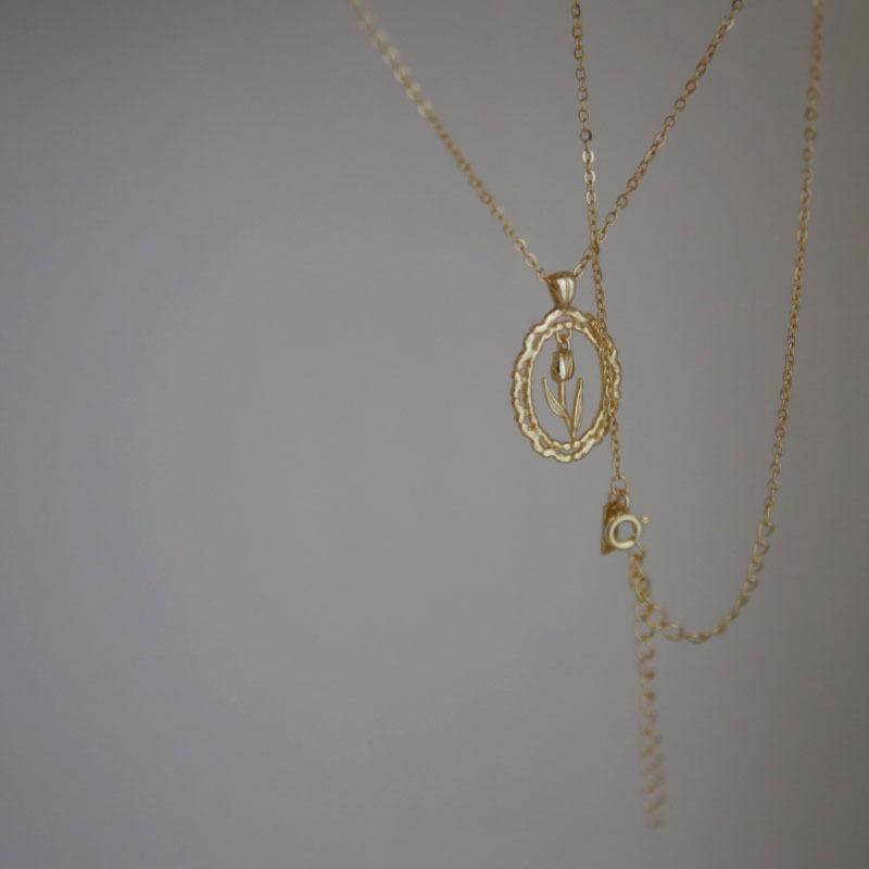 Eternal Love Tulip Pendant Necklace: Gold-Plated S925 Sterling Silver, Vintage Lace Design