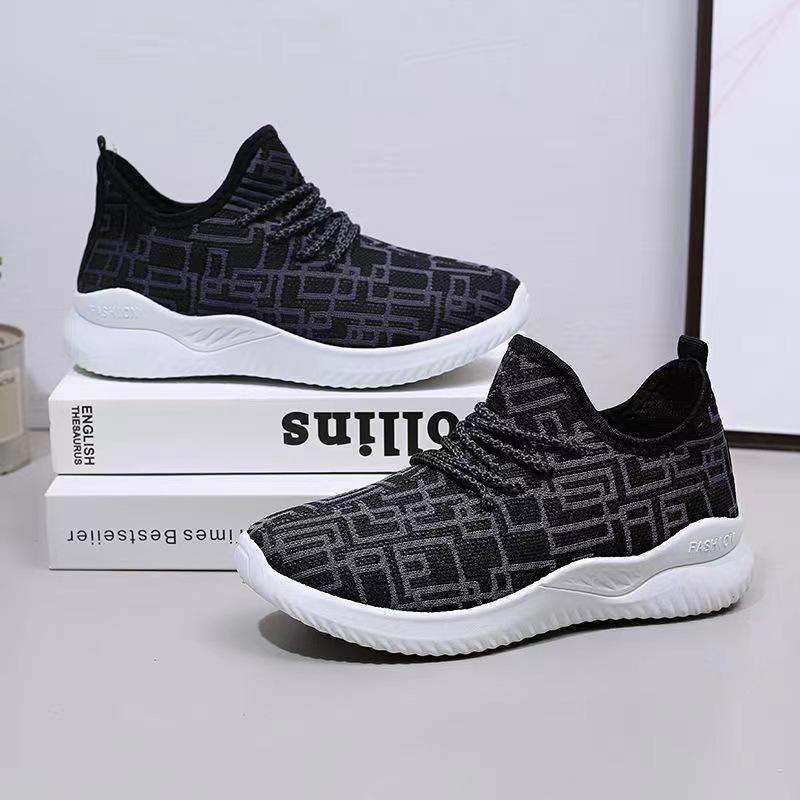 New Flying Woven Men's and Women's Sports Shoes Cloth Shoes Fashion Casual Shoes Thickened Soles Running Coconut Shoes