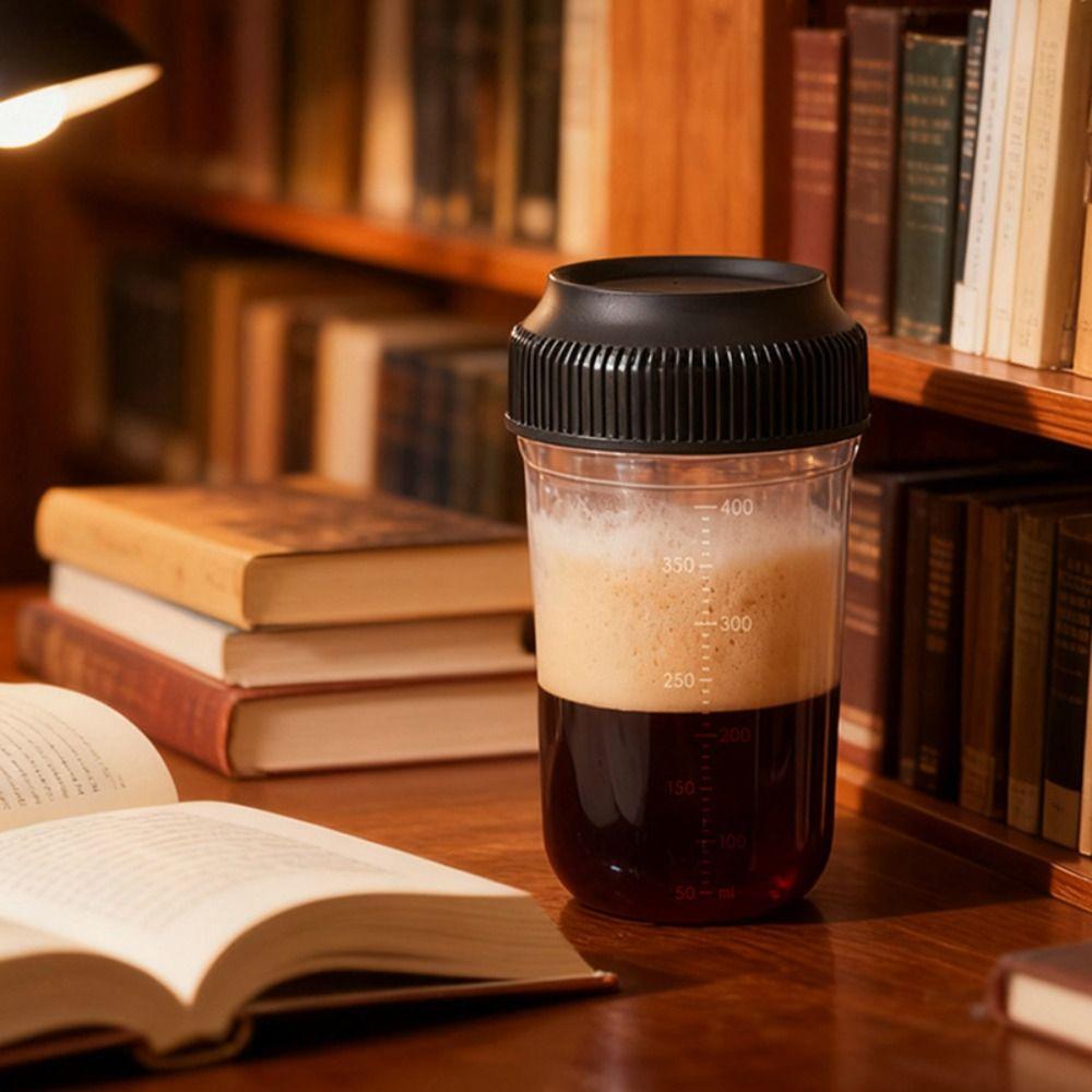 Plastic Tumbler 560ML Coffee Mixing Bottle Multi-functional Shaker Bottle  Smoothies