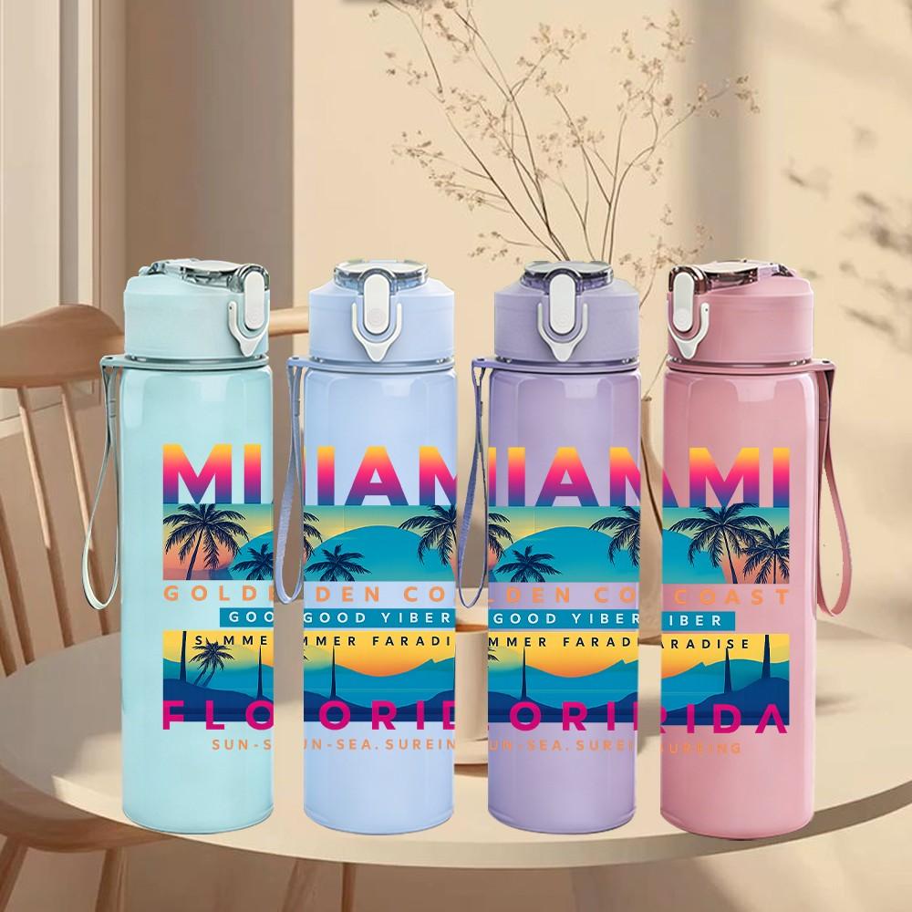 1PC Miami Beach Retro Poster Print 750ml Color Plastic Sports Water Bottle Leakproof Flip Straw Lid Suitable for Sports Office Home Use