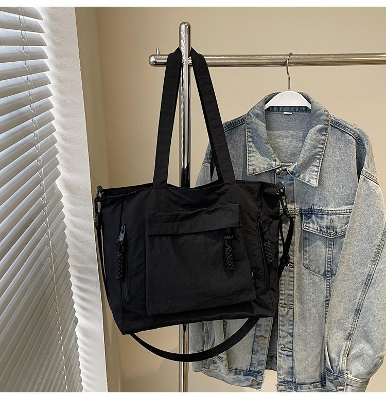 Casual Solid Color Nylon Tote Bag New Large-capacity Commuter Cloth Bag Simple and Lightweight Shoulder Messenger Bag