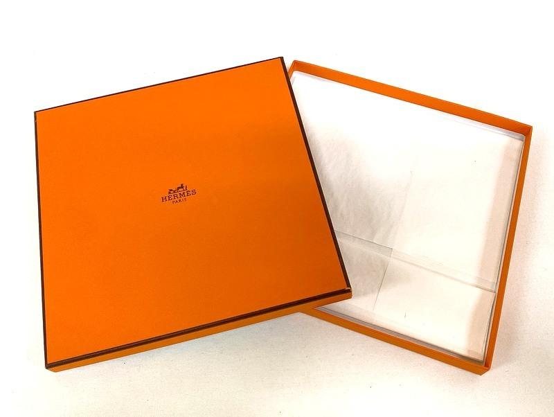 [USED]It HERMES Carre 90 Scarf and 90x90 Pink Lime Green Silk E1 [Buy Now] [PAPEROLES (Paperoles/Carriage Nobleman)] 100%