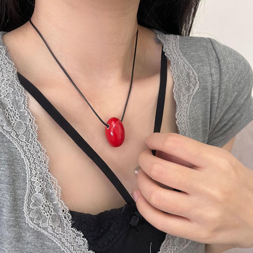 Chic Agate Ball Pendant Necklace Versatile Long Black Cord Sweater Necklace Charm with Red Agate Sphere Pendant