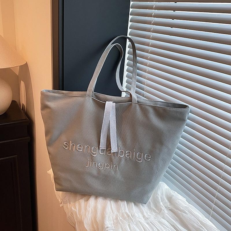 Canvas Bag Women's Large Capacity 2025 New Versatile Simple Leisure Single Shoulder College Student Class Tote Bag