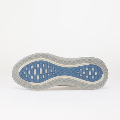 Vomero Plus Sneakers Breathable Mesh White