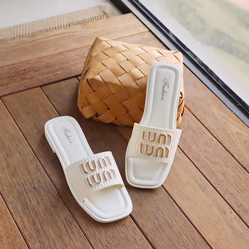 Korean Style Women's Summer Beach Slide Sandals - Versatile Indoor/Outdoor Strap Design