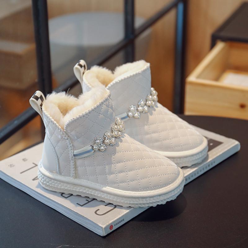 Sladké princeznovské růžové perleťové 2024 nové zimní dětské sněhule kulatá špička dívčí jednobarevné ležérní protiskluzové dětské módní kotníkové boty