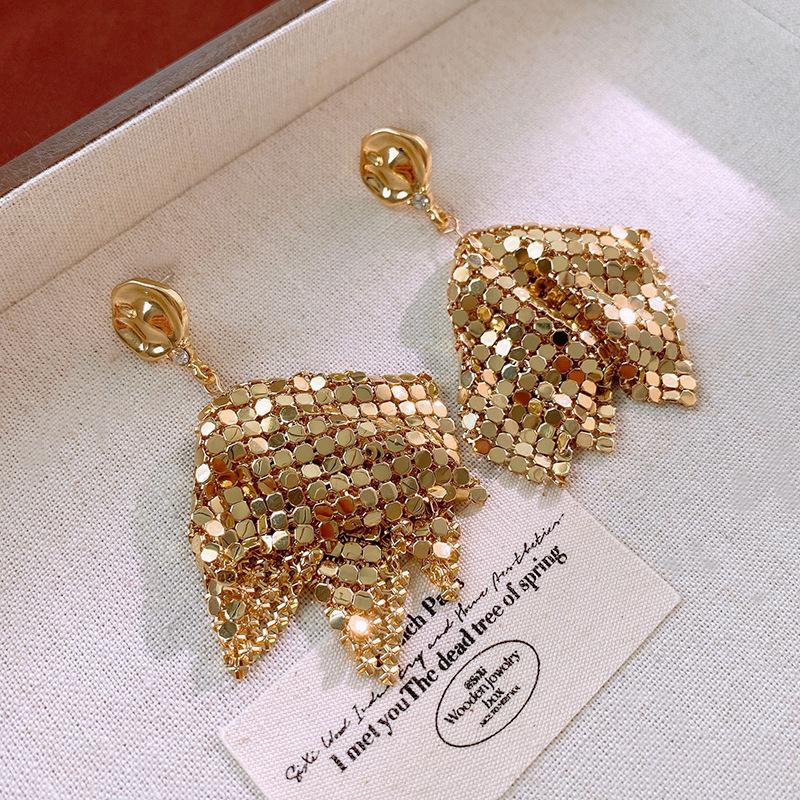 European and American Silver Needle Zircon Fringed Earrings Light Luxury High-end Atmospheric Earrings Niche Earrings Women