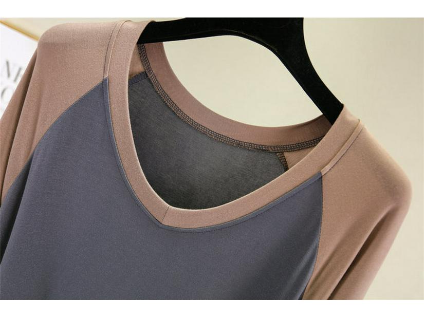 Καλοκαιρινό φόρεμα με φαρδιά λαιμόκοψη από μοντάλ, κοντά μανίκια και πλαϊνά σκισίματα