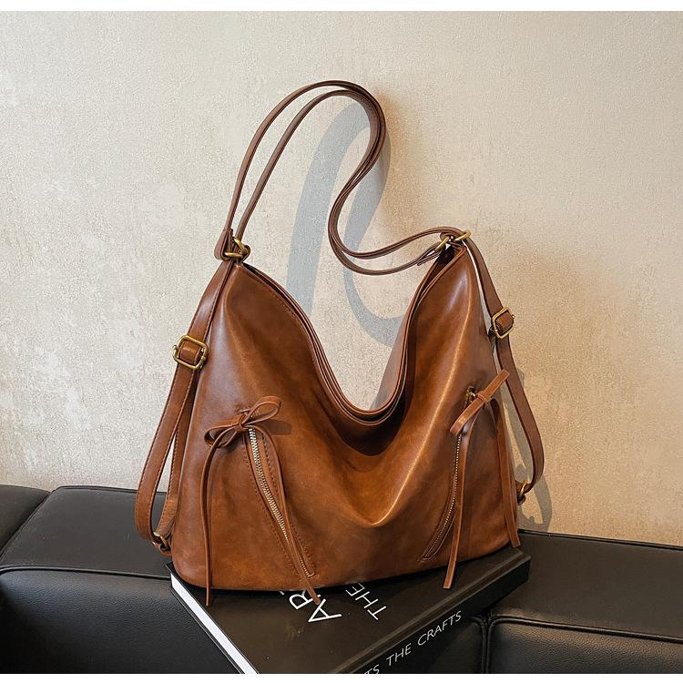 

Retro large capacity women s backpack backpack 2025 new simple tote bag versatile shoulder bag коричневый