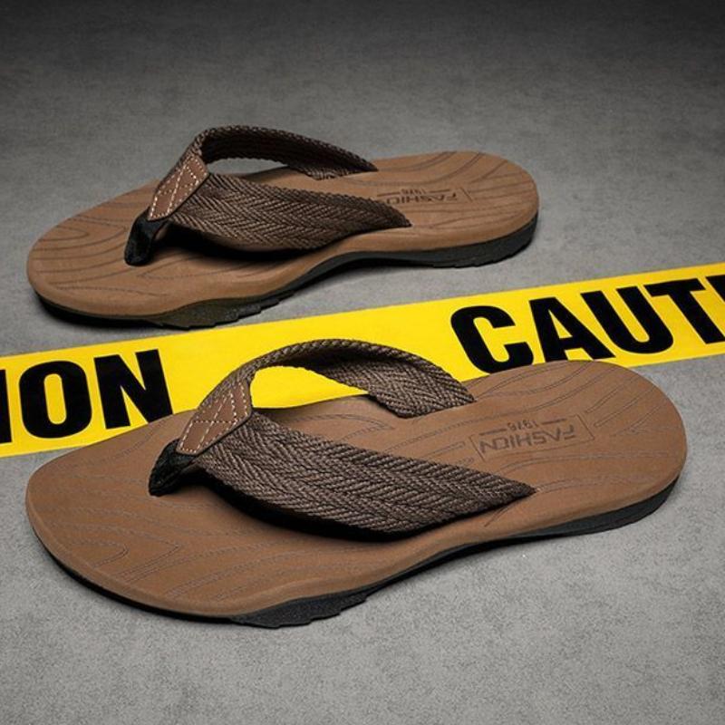 Men's Summer Outdoor Stylish Trendy Thong Flip Flops Unique Thick Sole Non-Slip Wear-Resistant Casual Beach Sandals