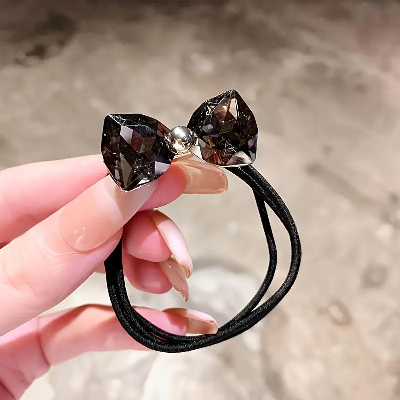

Stylish retro bow headband set with rhinestone butterfly hair ties and solid color elastic hair ropes, ideal for Valentine s Day. чорний