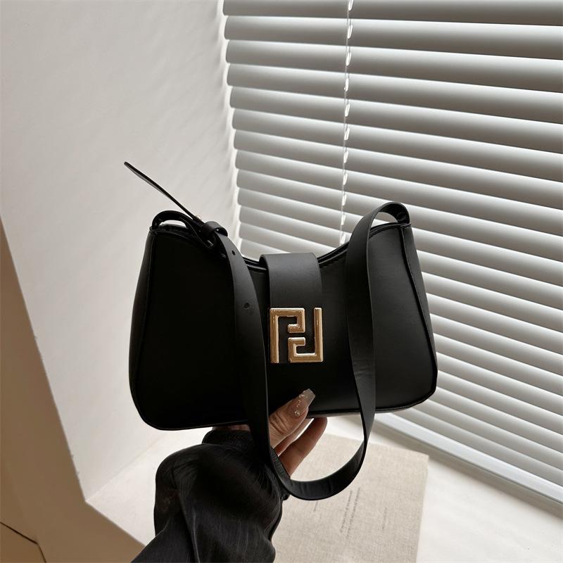 Bag Women's New Fashion Trend Shoulder Bag Niche Design Underarm Bag Personalized Messenger Small Square Bag