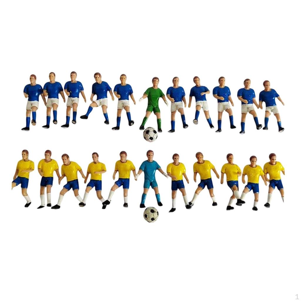 22x Miniature Giocatori di Calcio Figure Giocattolo Mini Uomini Ornamenti Tavolo di Sabbia Personaggio Diorama