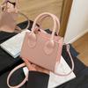 Sommer neue Tasche Damenmode einfache Umhängetasche tragbare kleine quadratische Tasche Damentasche lässige Pendler Umhängetasche