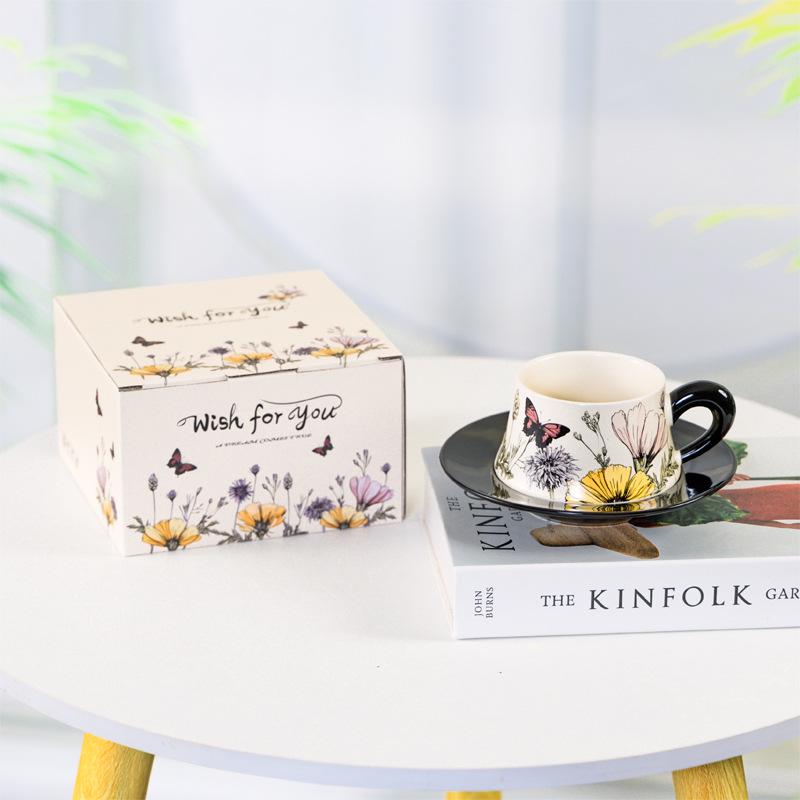 Niche Hand-Painted Floral Ceramic Coffee Cup and Saucer - Luxurious Nordic Design