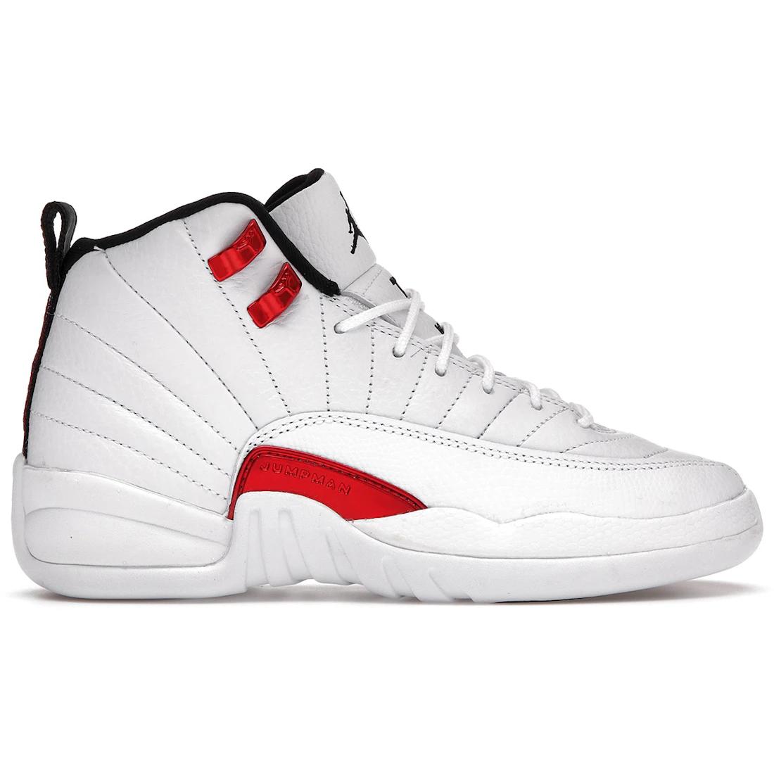 

Кроссовки Jordan 12 Retro Twist (GS)(153265-106) 36.5