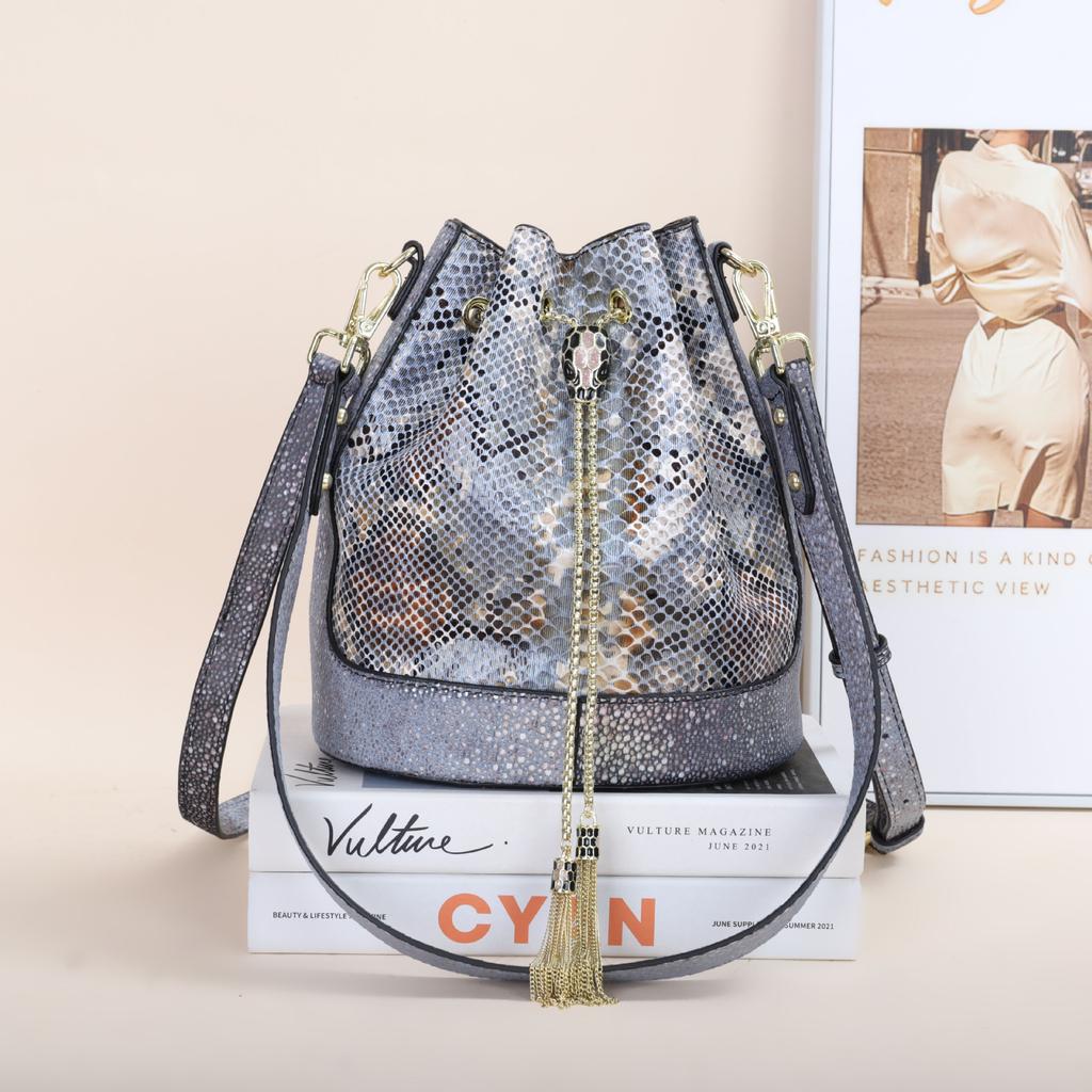 Shoulder Bucket Bag, Atmospheric Mother Shoulder Messenger Bag, Light Luxury Temperament, Snake Pattern, Child And Mother Bag Tide