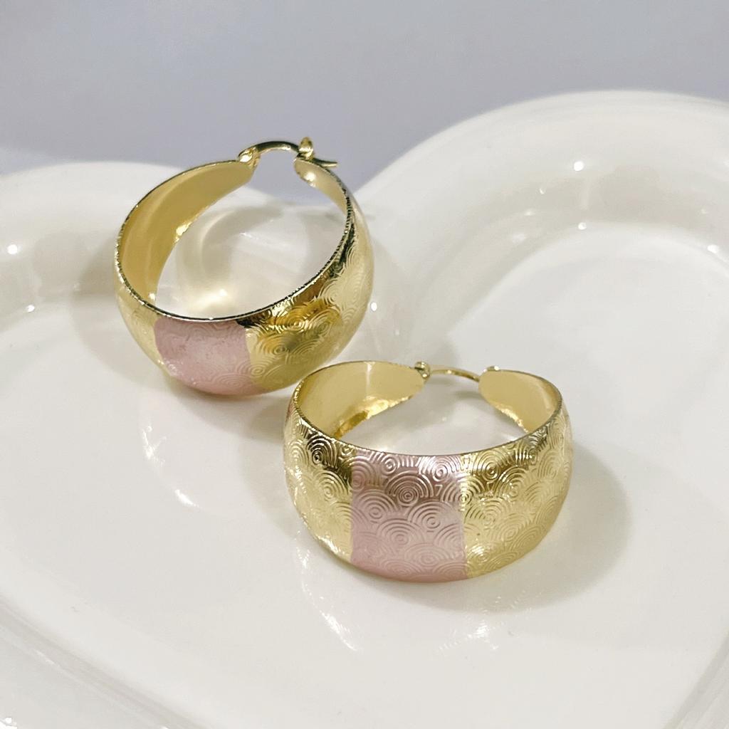 Boucles d'Oreilles Femme Boucles d'Oreilles Rondes Rayées Cuivre Douce Fragrance Mode Polyvalentes Design de Niche Haut de Gamme