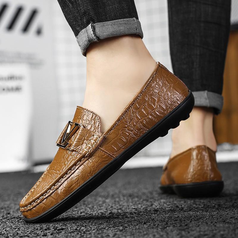 Spring and Summer Lazy Shoes Versatile and Breathable, One Step Casual Driving Shoes, Dou Dou Men's Shoes, Fashion Leather Shoes