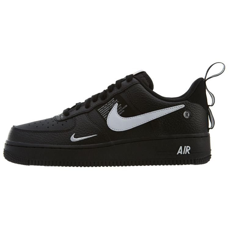 Nike Air Force 1 07 LV8