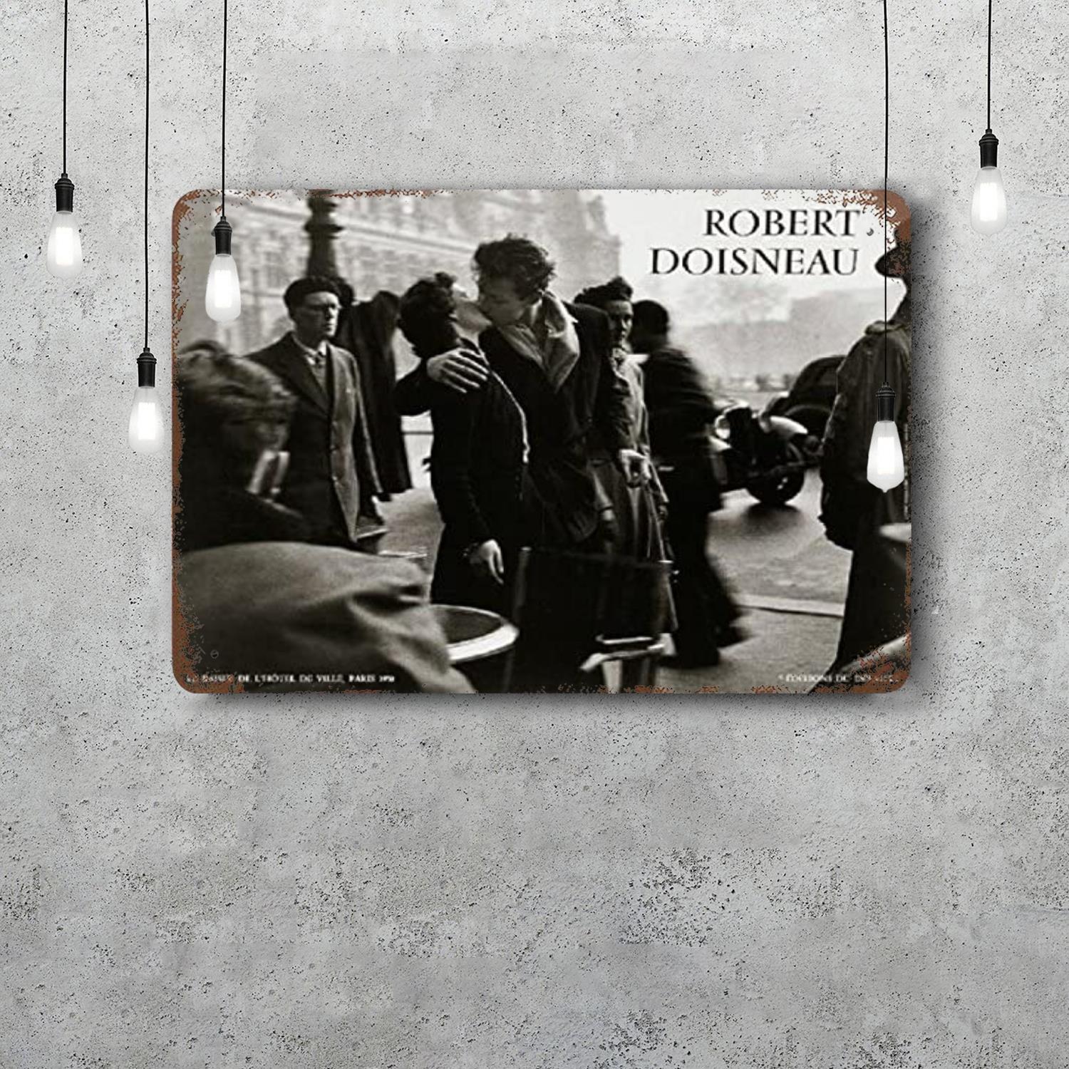 

robert doisneau Vintage Metal Tin Signs Posters Decor Retro Metal Plaque Wall Art Decor for Garage Bar 20x30cm（7.8x11.8inch）