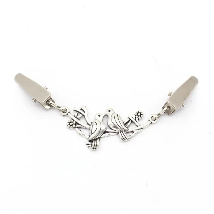 Cardigan Brooches Sweater Shawl Clips Pearl Spider Charm Brooch Pins Clip Collar Duck-mouth Jewelry Brooches DIY