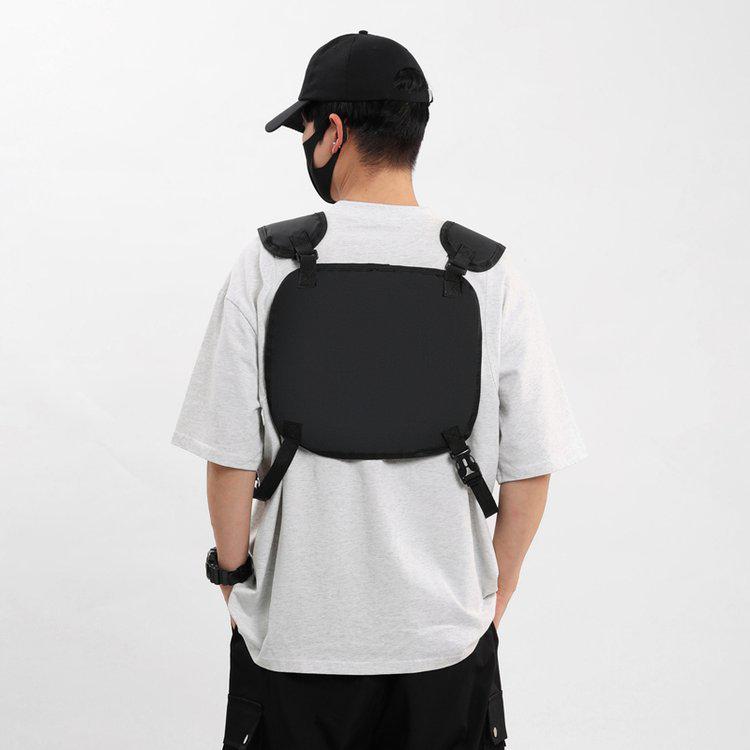 Men's Streetwear Tactical Chest Vest Bag - Functional and Casual Workwear Accessory