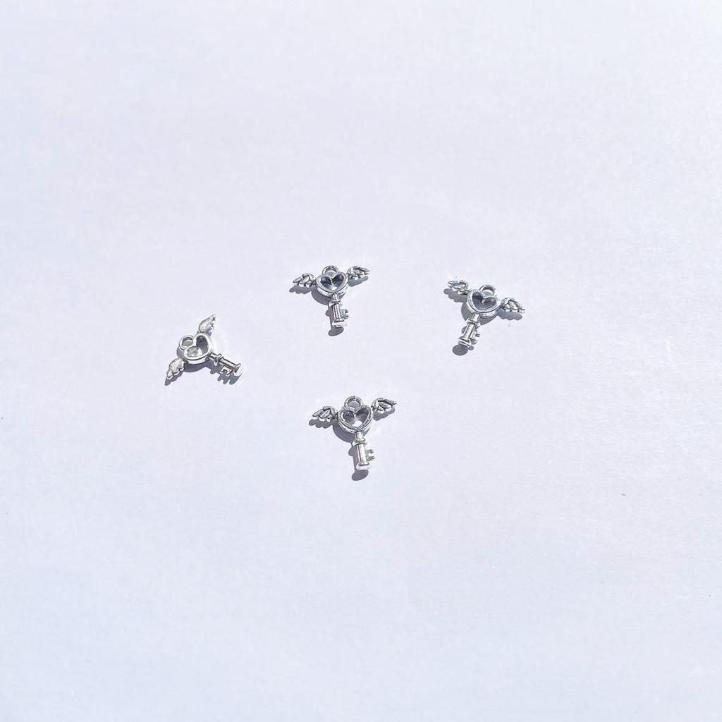 Love Heart Pendant Charm Alloy Jewelry for DIY Bracelets & Necklaces