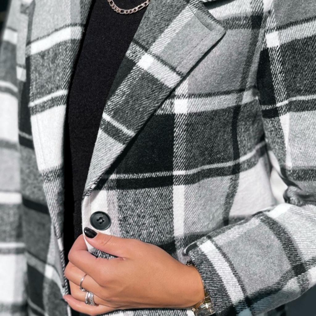Women's Brushed Plaid Shirts Long Sleeve Flannel Lapel Button Down Pocketed Shacket Jacket Coats