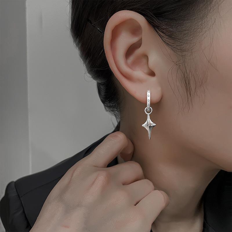 Gu Maoning, Frosted Planet Flash Diamond Earrings Removable Multi-Wear Earrings Women'S Three-Dimensional Star Cross Ear Buckle