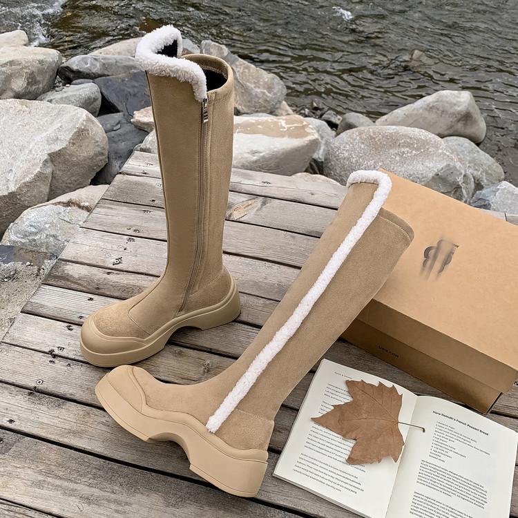 

Qiumeier сапоги до колена на толстой подошве женские с большим обхватом голенища, замшевые эластичные сапоги с вставками, тонкие сапоги на небольшом каблуке, увеличивающие рост 39 хаки