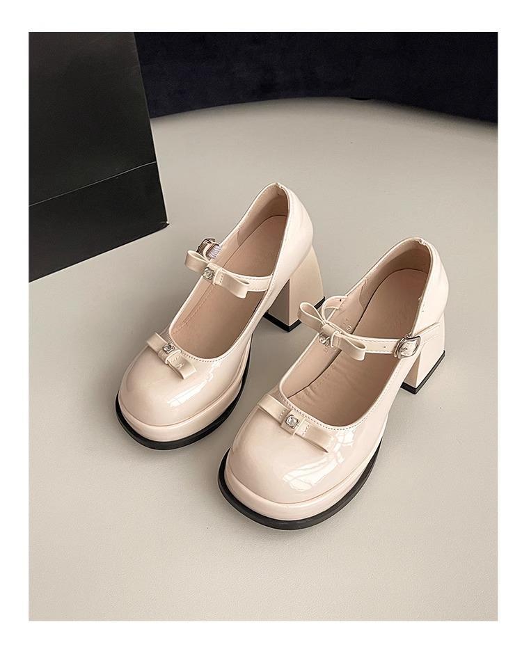 

Fashion versatile bow shoes women s summer new one-word buckle with round head thick heel light mouth high heel single shoes 40