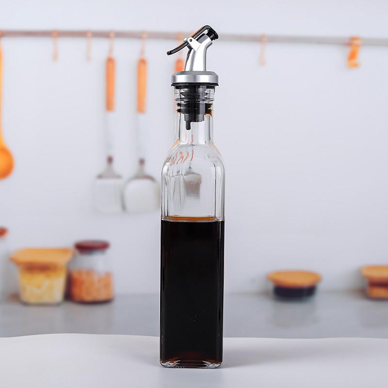 Leak-Proof Glass Oil Bottle - Kitchen Seasoning Container for Soy Sauce, Vinegar, or Wine, Customizable with Logo