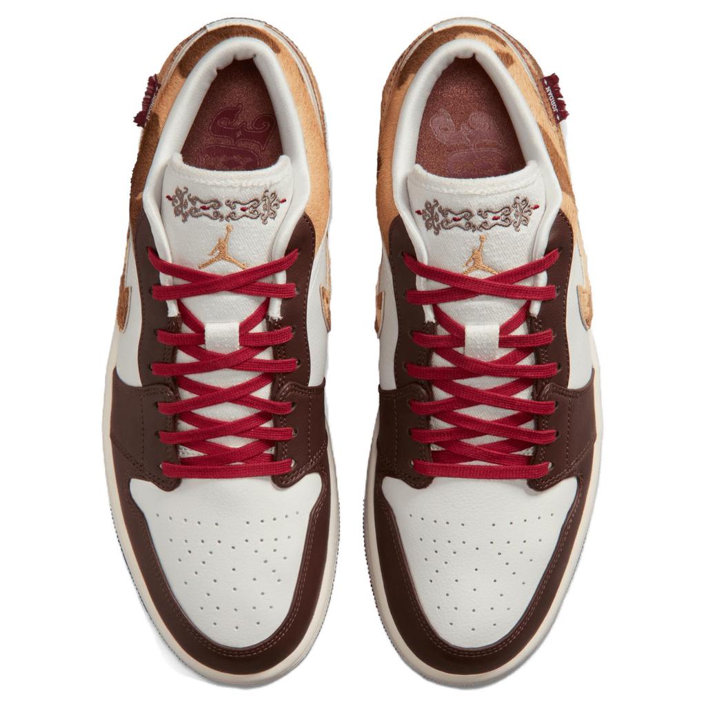 Jordan Air Jordan 1 Low Top Vintage Basketball Shoes Men's Tan IQ5321-121