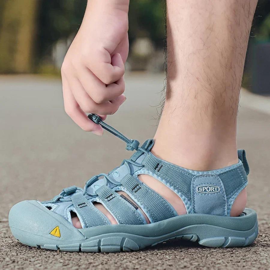 Fashion Men's Casual Mesh Outdoor Beach Sandals Light Breathable Shoe for Men Anti-slip Waterproof Sandal Man Comfortable Shoes