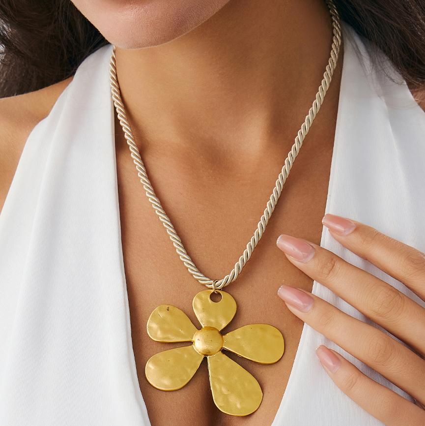 Ingemark 4 Styles Punk Ocean Flower Conch Pendant Choker Necklace for Women Vintage Chunky Rope Chain Grunge Jewelry Steampunk