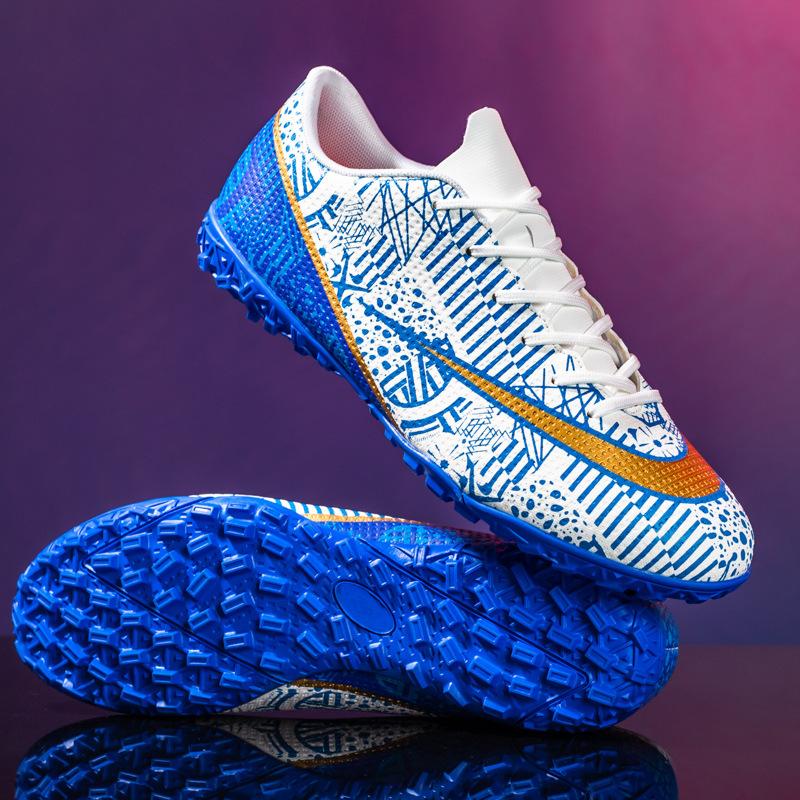 New low-top long-nail broken-nail football shoes, men's children's primary school children's competition training shoes
