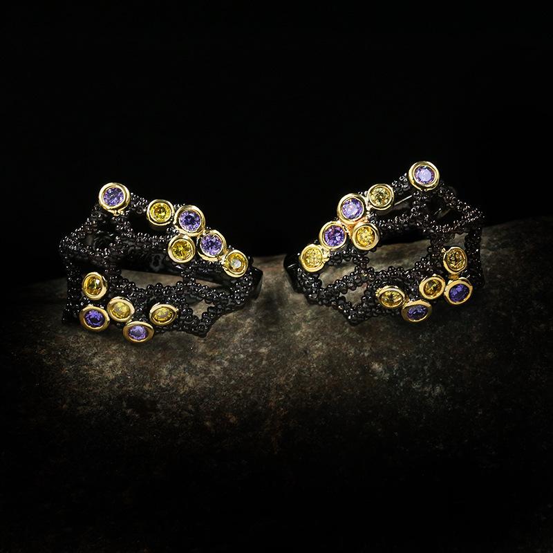 Retro Creative Hollow Zircon Flower Earrings Female Simple and Versatile Earring Jewelry for Women Wedding Party Gift